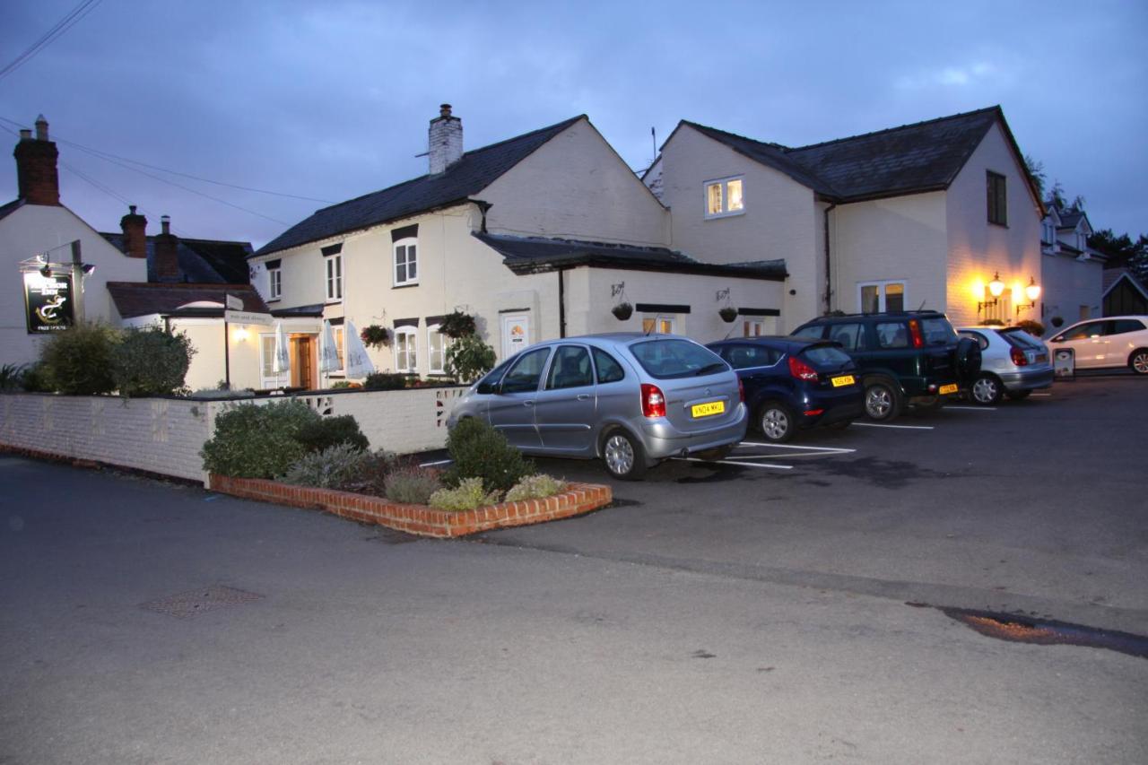 The Anchor Inn Pershore Exterior photo