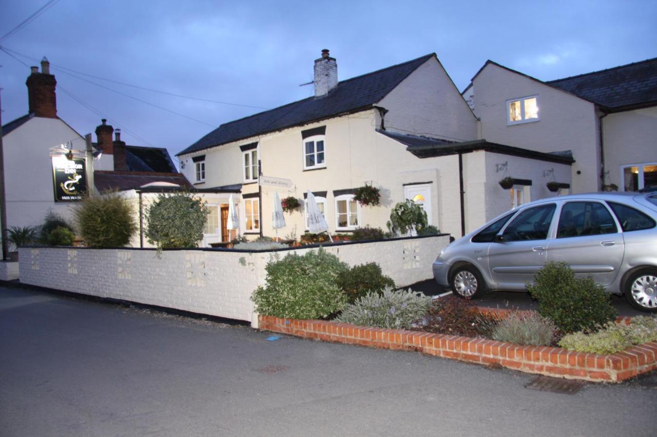 The Anchor Inn Pershore Exterior photo